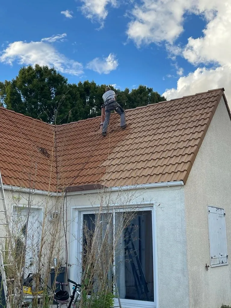 reparation gouttiere 28